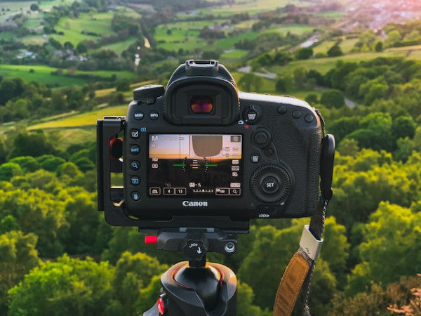 DSLR or Mirrorless? The Best Camera Choice for You
