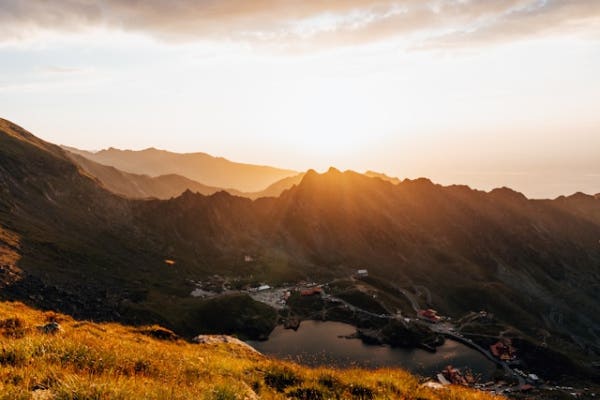 How To Take Sharp Landscape Photos: Learn the Best Settings, Focus Techniques and More