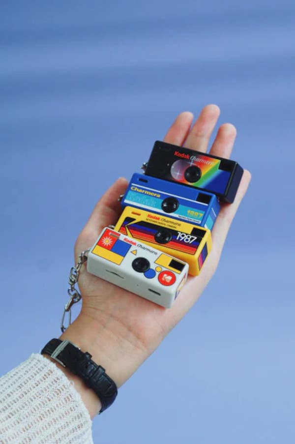 Kodak Charmera Keychain Digital Camera Review: The Ultimate Retro Companion