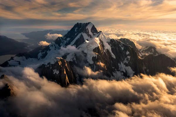 The Best Camera & Lenses for Landscape Photography in New Zealand