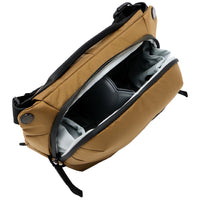 Peak Design Everyday Sling 3L V3 - Coyote