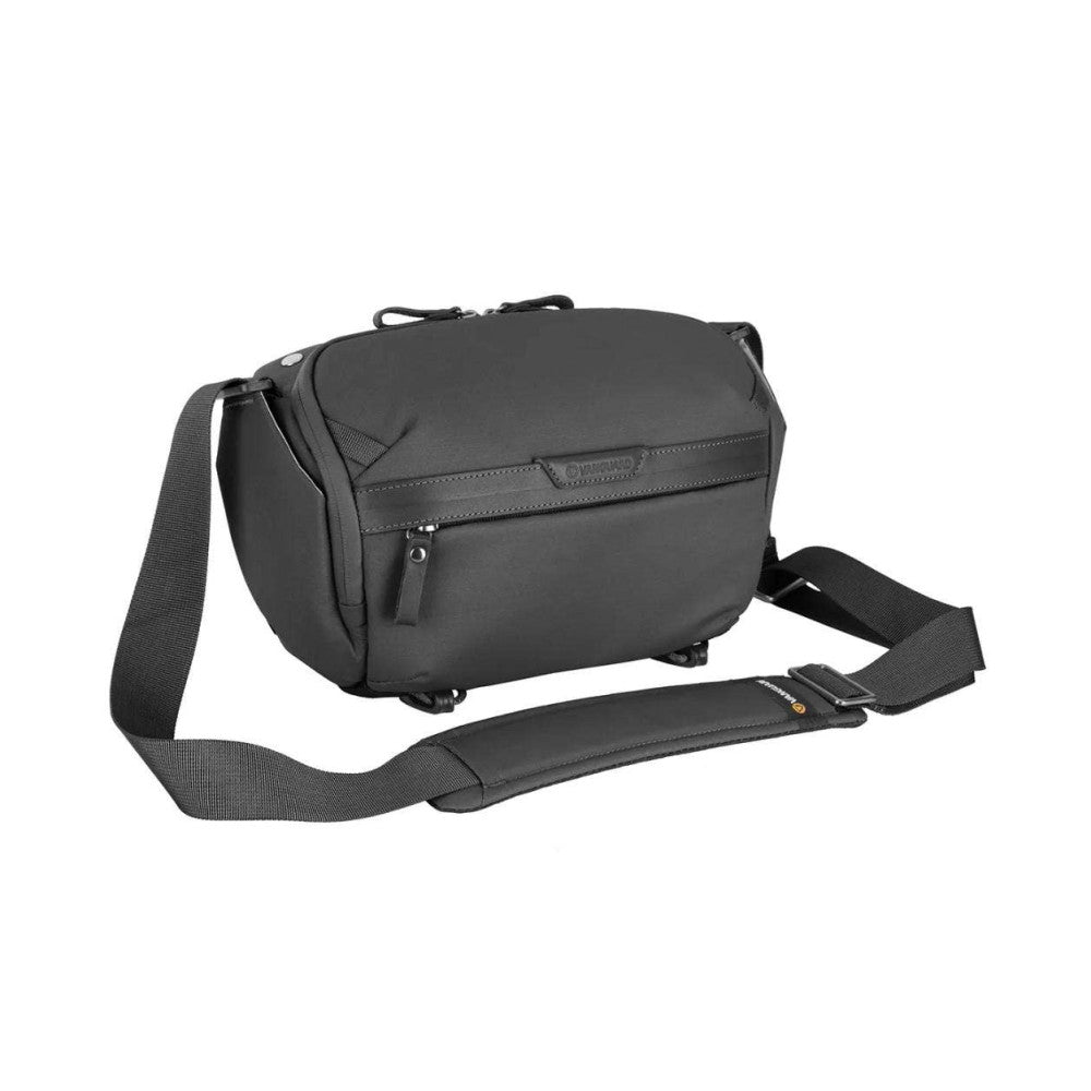 Vanguard VEO Metro S4L 4L Compact Shoulder Bag Black