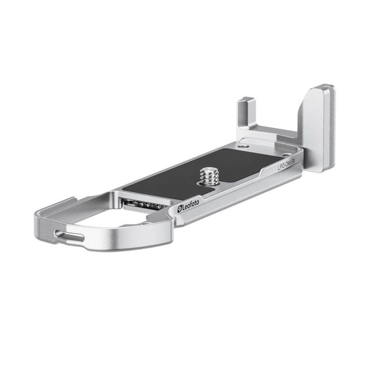Leofoto LPO-OM-5II L-Bracket for Olympus OM-5II - Silver