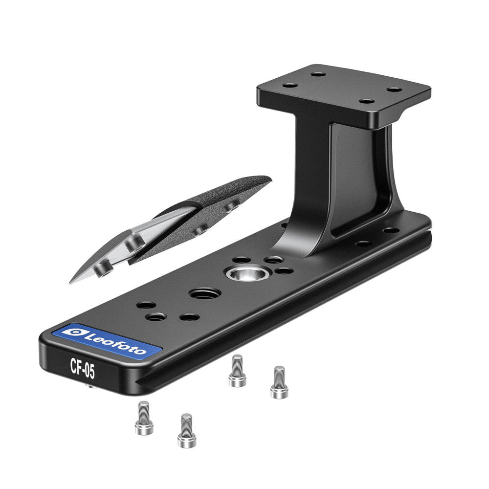 Leofoto CF-05 lens foot kit displayed with components: black Arca-type base plate, vertical mounting bracket, tweezers, and four mounting screws arranged on white background.
