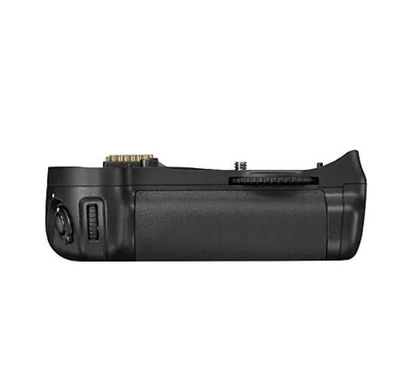 Nikon MB-D10 Multi Function Battery Grip - D300/D700 | Secondhand