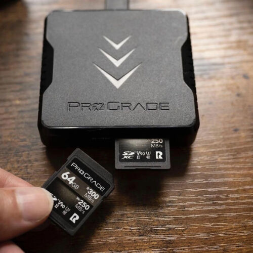 ProGrade Digital SD UHS-II Dual-Slot Memory Card Reader USB 3.2 Gen 2