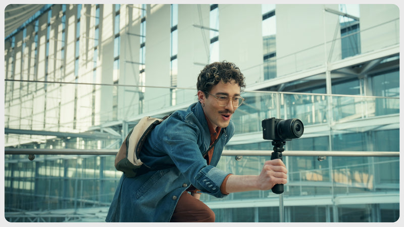 Canon HG-200TBR Tripod/Grip - Includes BRE2 Remote
