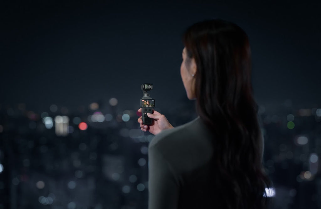 DJI Osmo Pocket 4 Creator Combo