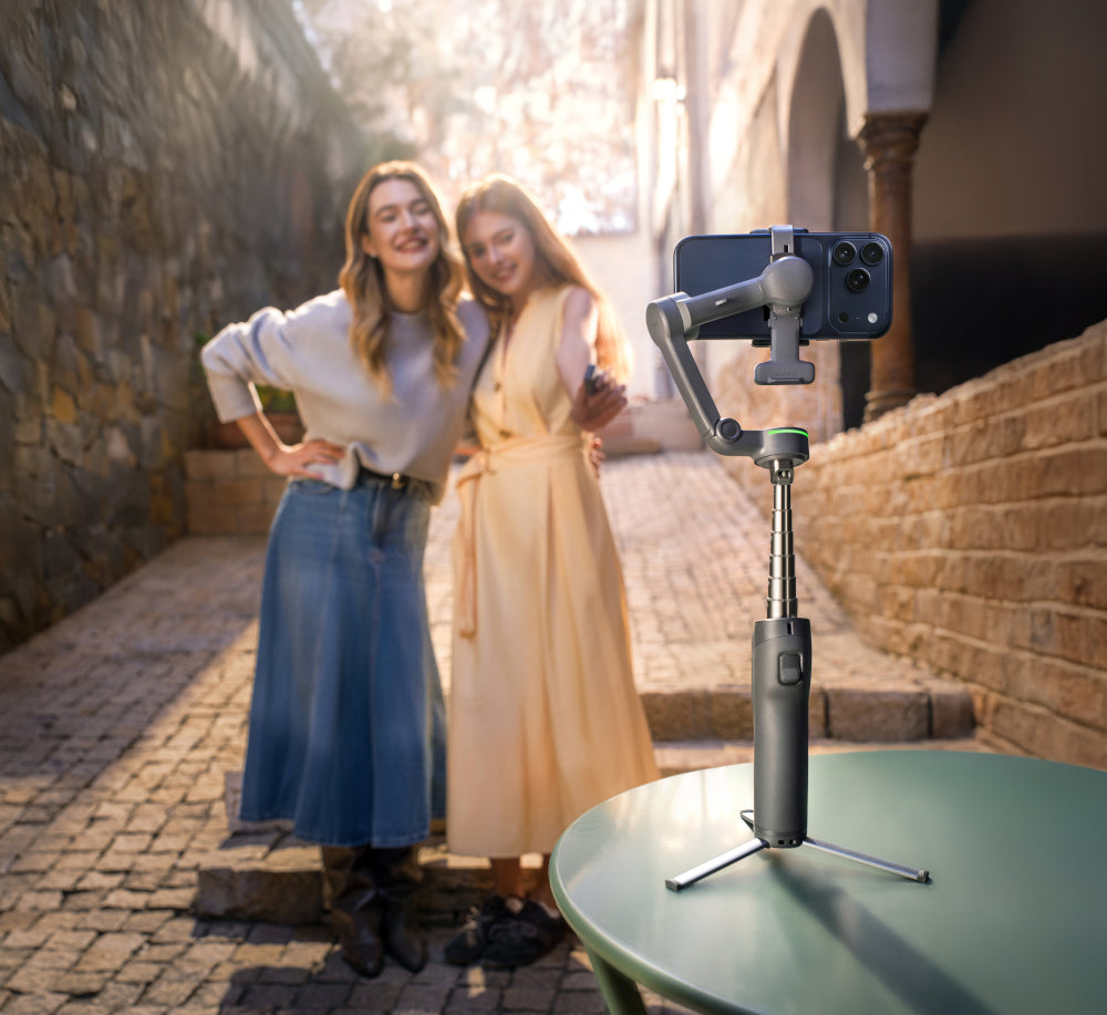 DJI OSMO MOBILE 8 PRO Gimbal - Creator Combo