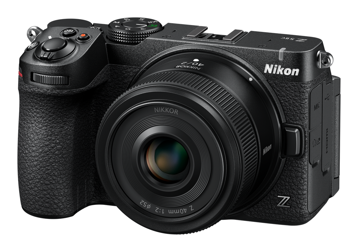 Nikon Z5IIC + NIKKOR Z 40mm f/2 Kit - BLACK