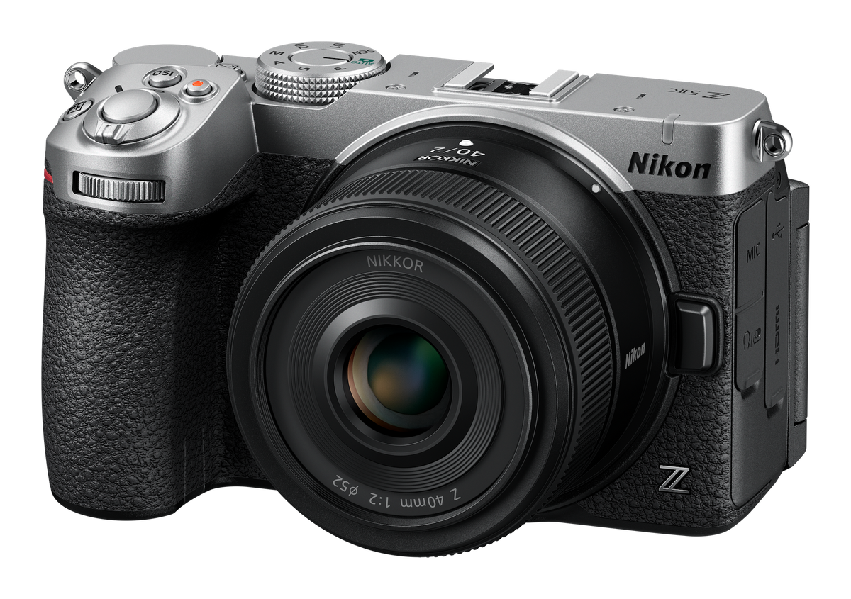 Nikon Z5IIC + NIKKOR Z 40mm f/2 Kit - SILVER