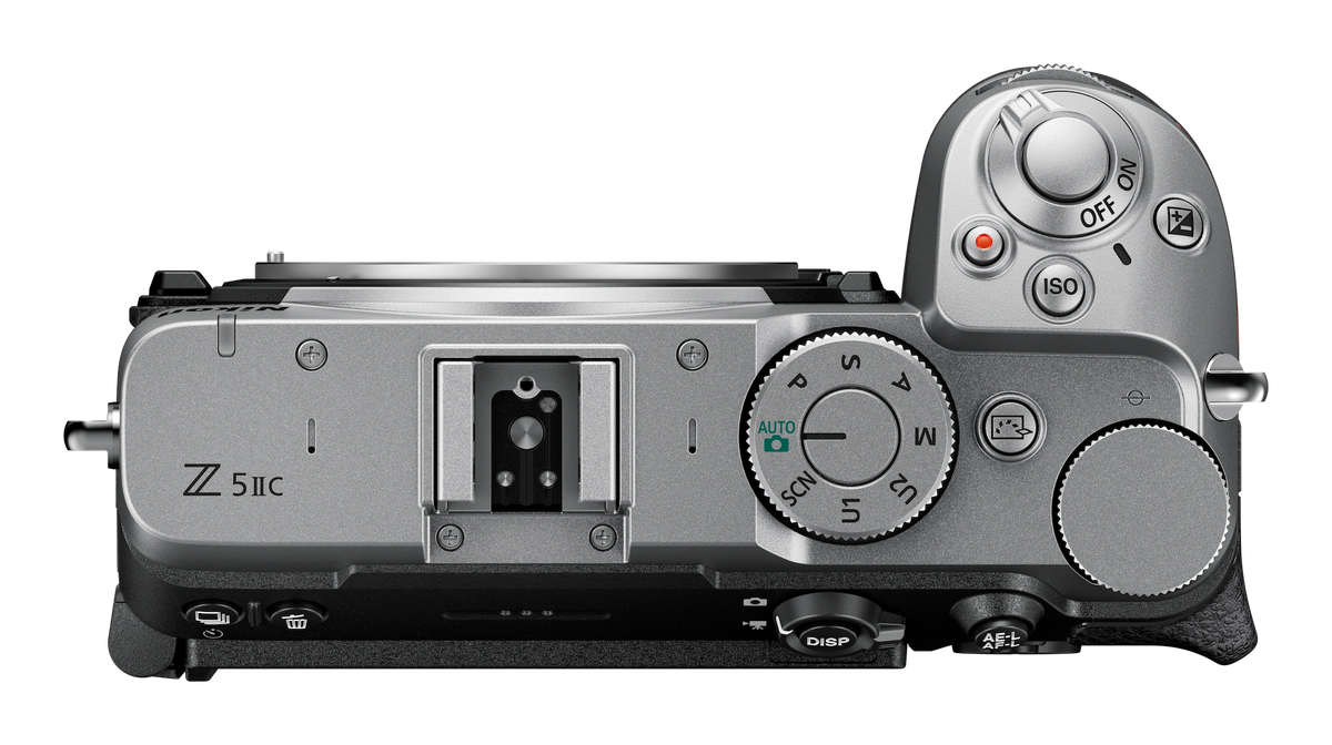 Nikon Z5IIC + NIKKOR Z 40mm f/2 Kit - SILVER