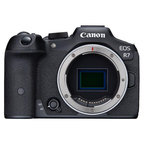 Canon EOS R7 Kit w/18-150mm - Canon RePack Stock