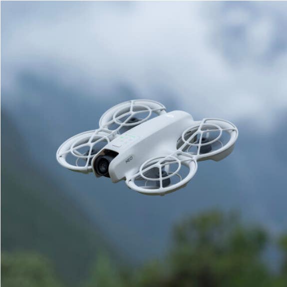 DJI NEO Drone Motion Fly More Combo