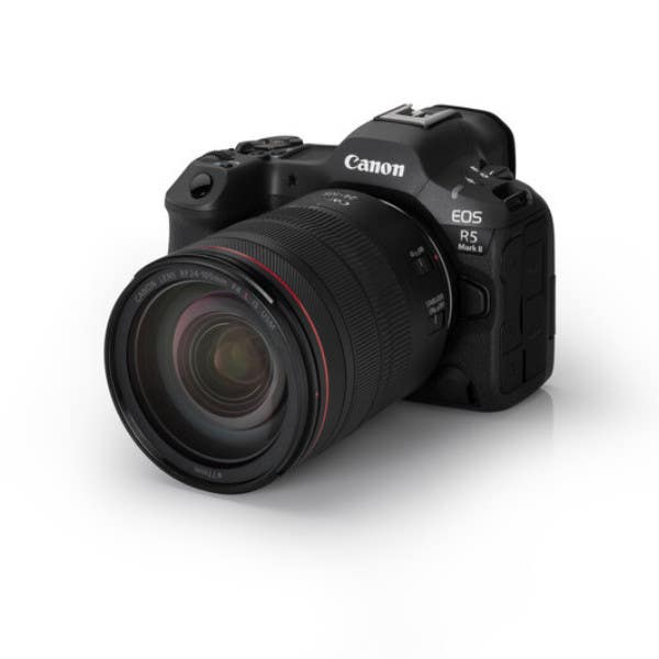 Canon EOS R5 II + 24-105mm L IS Zoom Kit