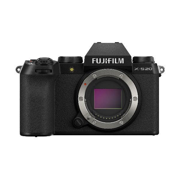Fujifilm X-S20 + 16-50mm Kit