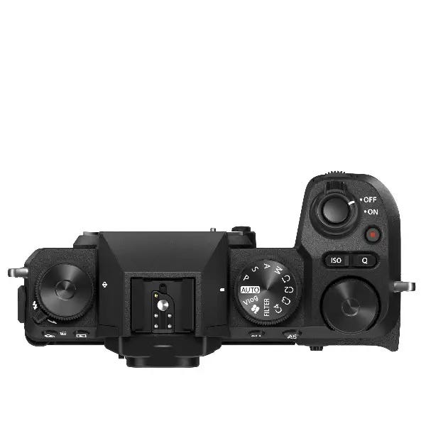 Fujifilm X-S20 Bonus XC50-230mm Zoom