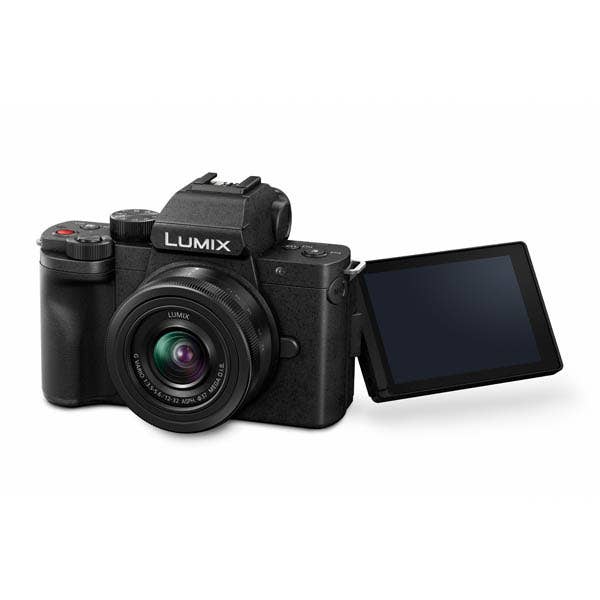Panasonic Lumix G100 + 12-32mm - with Grip/Tripod