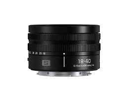 Panasonic Lumix S 18-40mm f4.5-6.3 Zoom