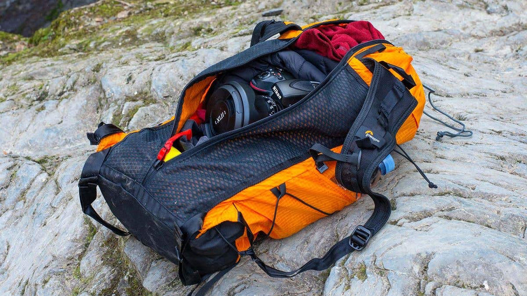 LowePro RUNABOUT BP 18L Backpack ORANGE
