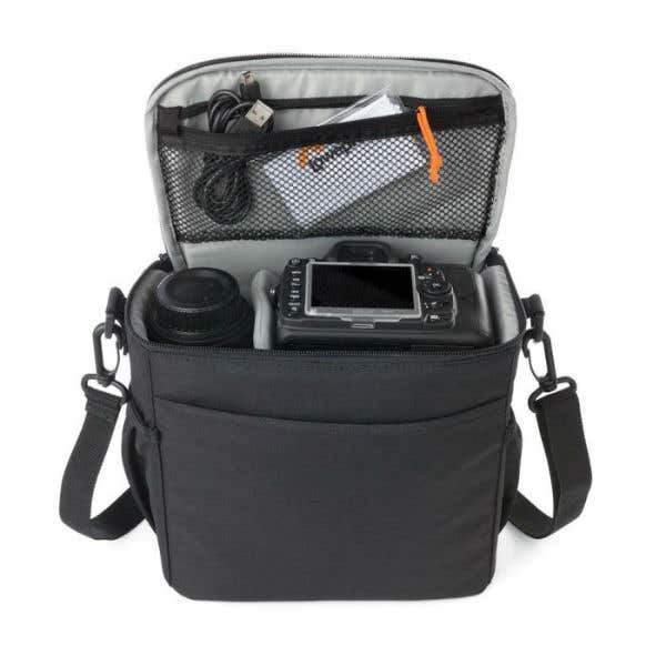 LowePro Format 160 Bag Black