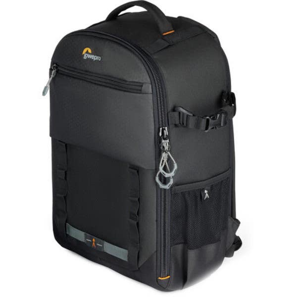 LowePro Adventura BP300 III - Black