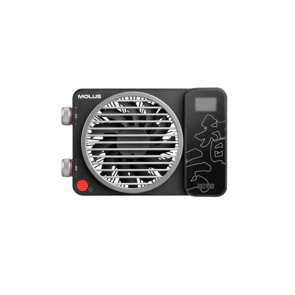 Zhiyun-Tech Molus X100 RGB 100W COB Light Pro Kit