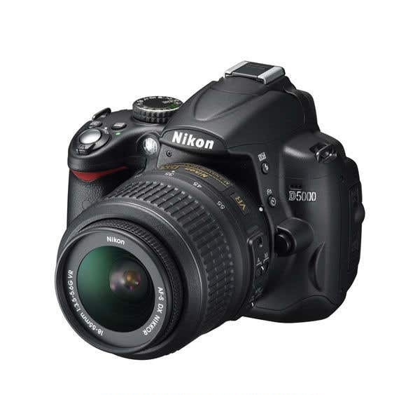 Nikon D5000 + 18-55mm VR | Secondhand