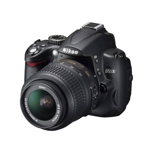 Nikon D5000 + 18-55mm VR | Secondhand