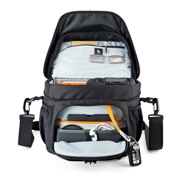 LowePro Nova 180 AW II Black