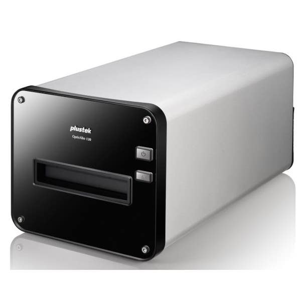 Plustek OpticFilm 120 120/35mm Film & Slide Scanner