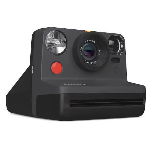 Polaroid NOW 600 G2 Instant EB Kit w/Film - Black