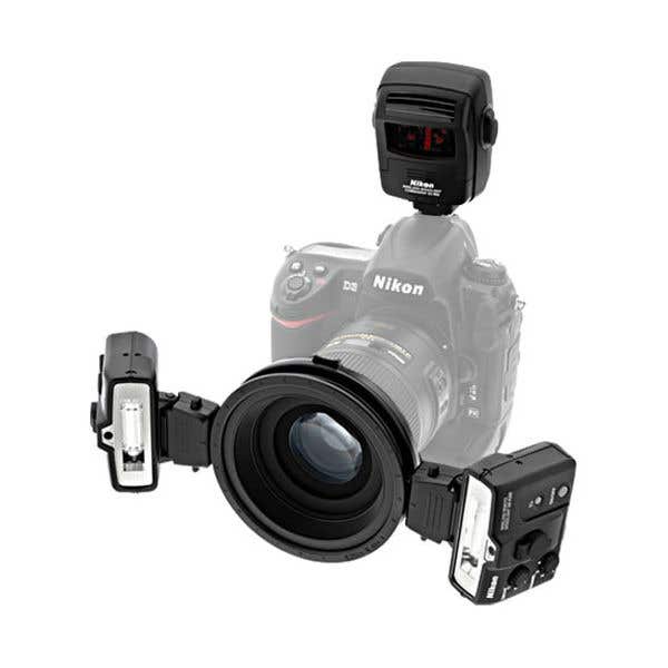 Nikon R1C1 Twin Speedlight Kit