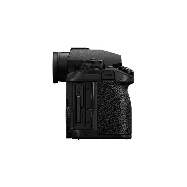 Panasonic Lumix S1MKII + 24-60mm F2.8 Zoom Kit