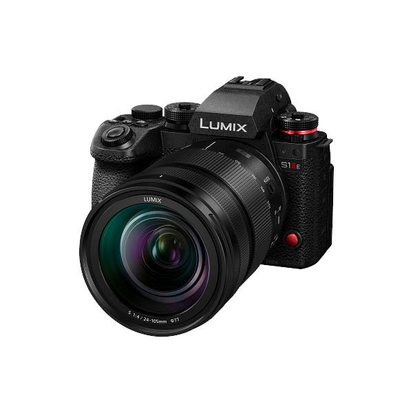 Panasonic Lumix S1IIE + 24-105mm Zoom Kit