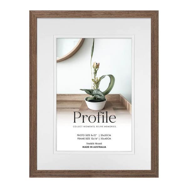 Profile Deluxe Chestnut 12x16" Frame - 8x12" Opening