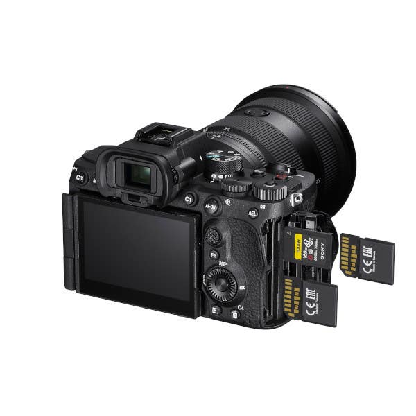 Sony A7 Mark V + 24-105mm Zoom Kit