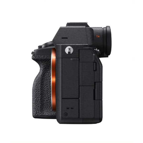 Sony A7 IV