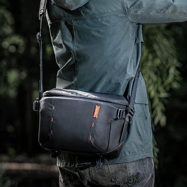 PgyTech OneMo Sling Bag 7L - Camo Black