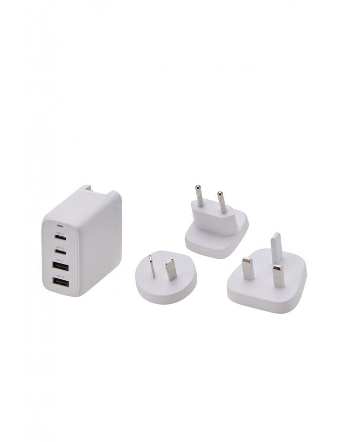 KORJO USB A+C Power Hub with World Wide Plugs