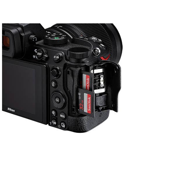 Nikon Z5 24-200mm Kit