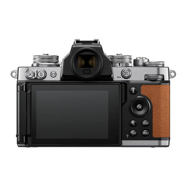 Nikon Z fc + 16-50mm - Tan
