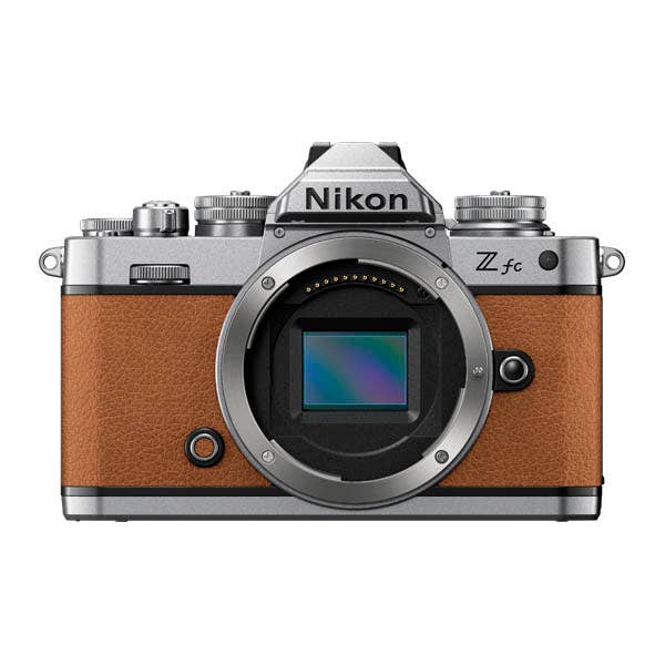 Nikon Z fc + 16-50mm - Tan